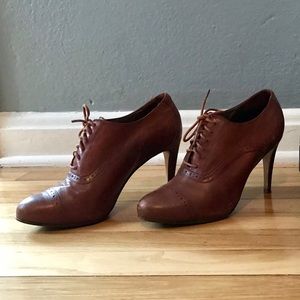 Sz 7.5 Cole Nike Air brown lace up ankle booties